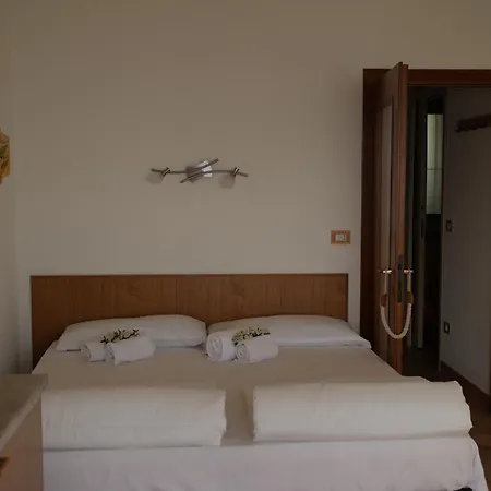 Welcomely - Casa Porta Di Cielo דרביו